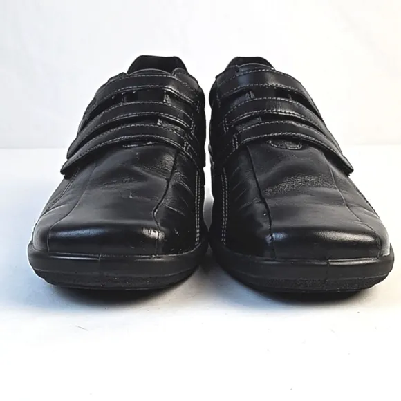 Ecco Corse Premium Leather Black 3 Strap Velcro Square Toe Comfort Shoe
