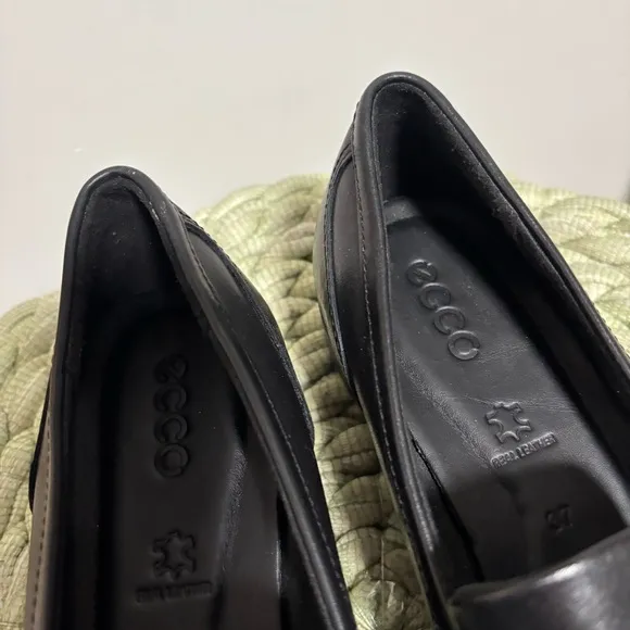 ECCO Dress Classic 15Women's Leather Loafer