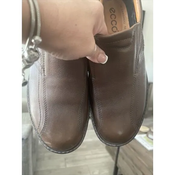ECCO  Men's Slip‎ on Loafers Shoes - Cocoa Brown, Size 9-9.5. 43 EU