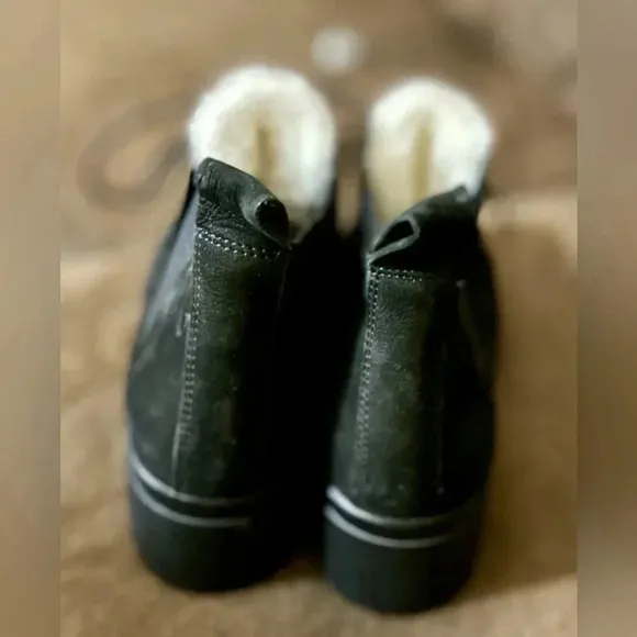EILEEN FISHER women ankle boots Calm black nubuck shearling tongue sz 6.5 NWOT