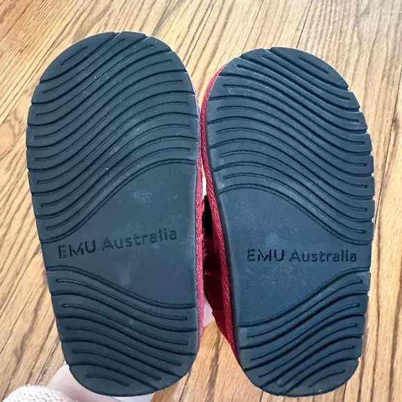 Emu Australia Shearling Red Ladybug Toddler Baby Boots, NEW NWOB