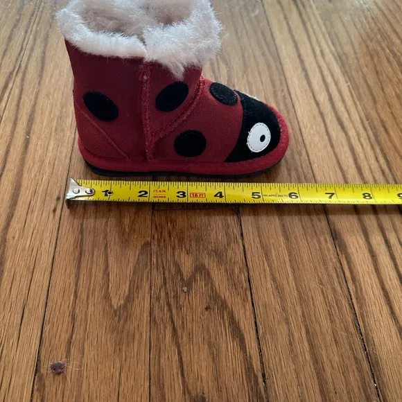 Emu Australia Shearling Red Ladybug Toddler Baby Boots, NEW NWOB