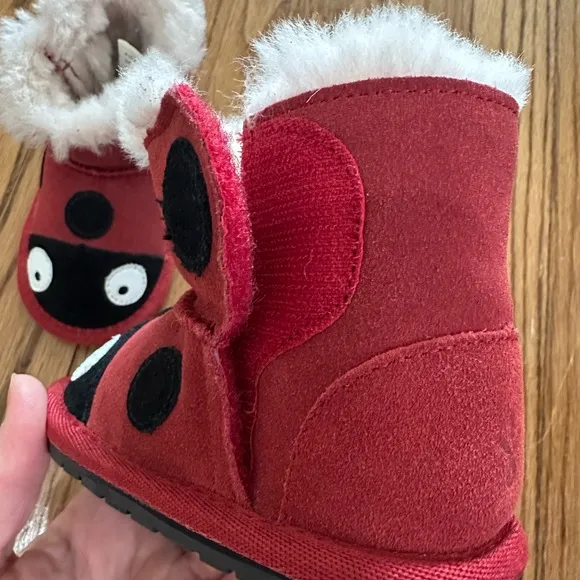 Emu Australia Shearling Red Ladybug Toddler Baby Boots, NEW NWOB