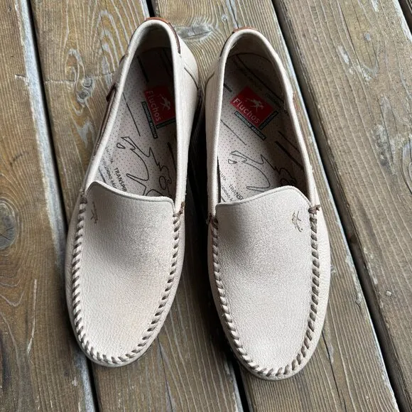 EUC Fluchos Premium Leather Cream Slip on Loafers in Men's 45 / US 12