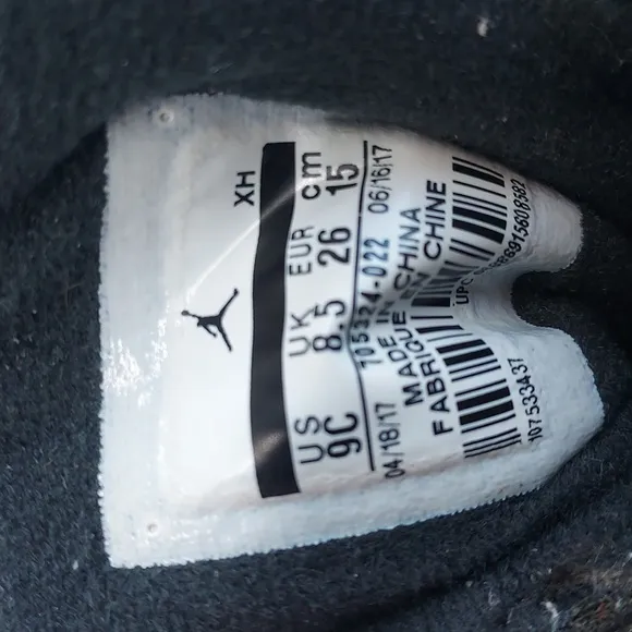 EUC Nike Air Jordan retro furry toddler shoes‎ size 9C