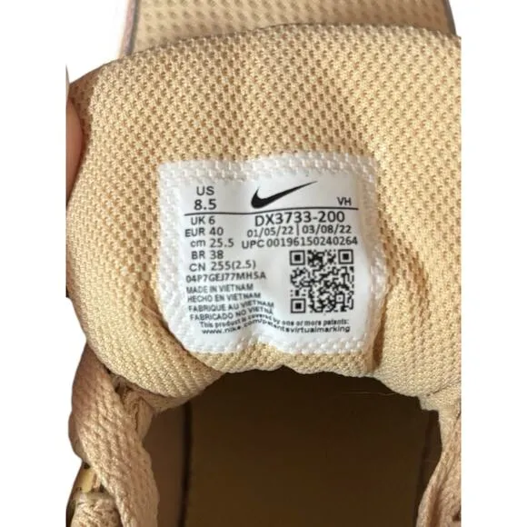 EUC Nike Air Max SC Sneakers Women’s 8.5 Sesame Pink Camouflage Retro Running