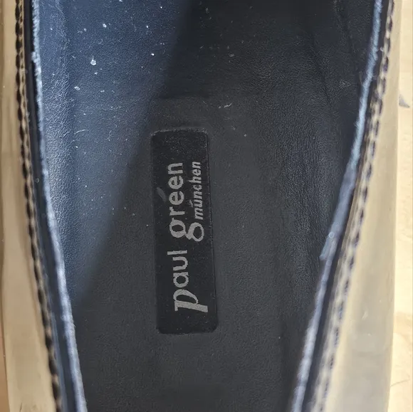 EUC Paul Green black patent leather penny loafers sz 9, fits like 8 or 8.5