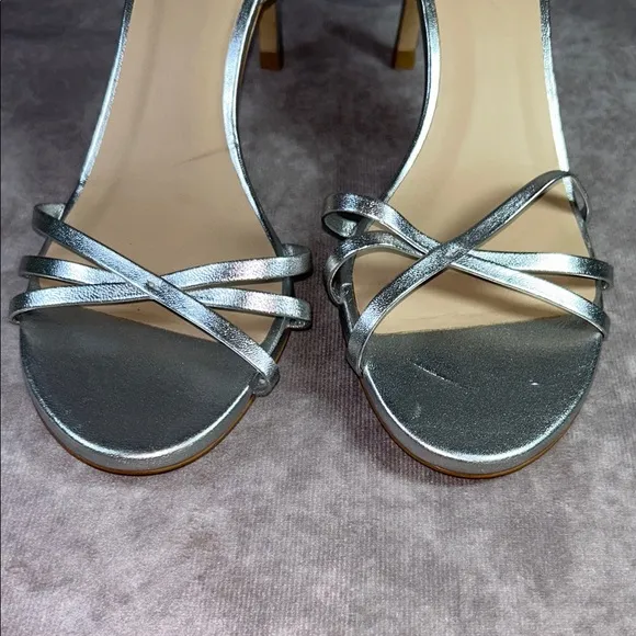 EUC Stuart Weitzman Starla 80 Silver Strappy Heeled Sandals Size 9