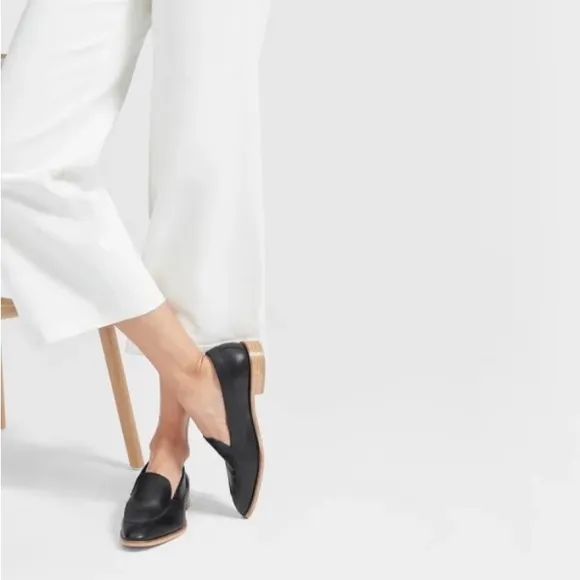 Everlane Black Leather Modern Loafer - New, size 6