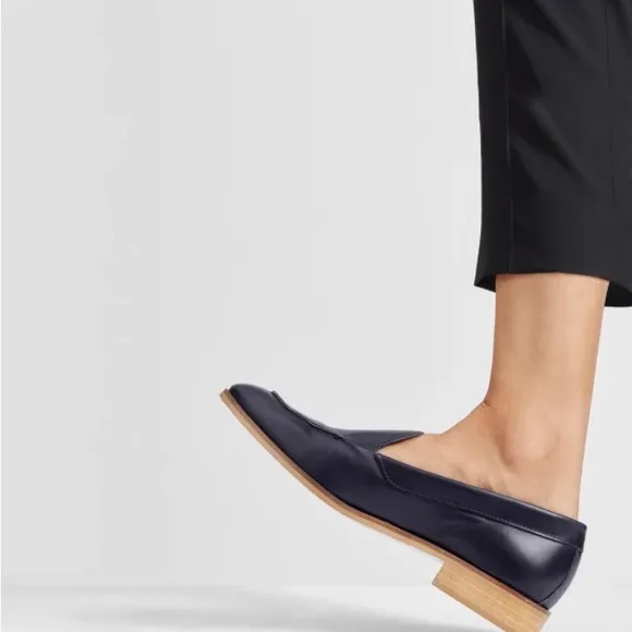 Everlane Black Leather Modern Loafer - New, size 6