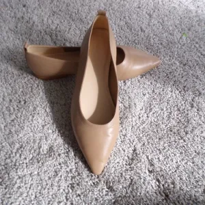 Everlane Italian leather flats 8
