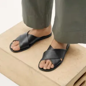 Everlane Size 6.5 Day Crossover Sandal Black Flats Leather Square Toe NWOT