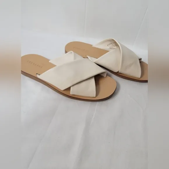 Everlane The Day Crossover Sandal In Cream Women's Size 6.5 Leather Slip On
