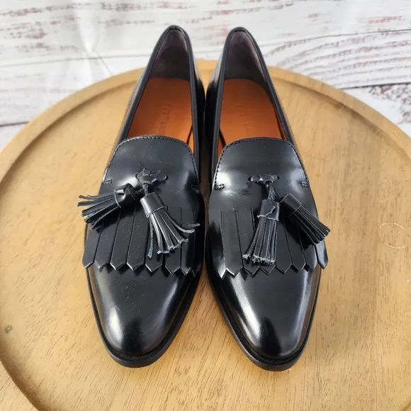 Everlane The Modern Tassel loafers size 6