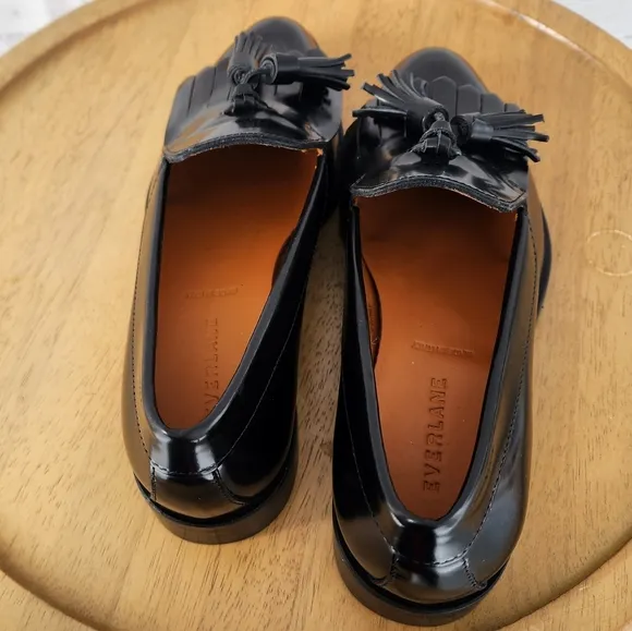 Everlane The Modern Tassel loafers size 6