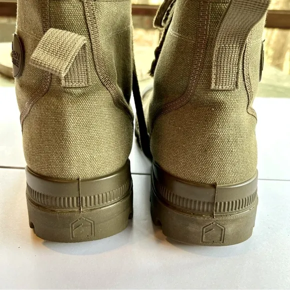 Farm Blue Men's Ranger Khaki Boots High Top Hiking Shoes Size 12.