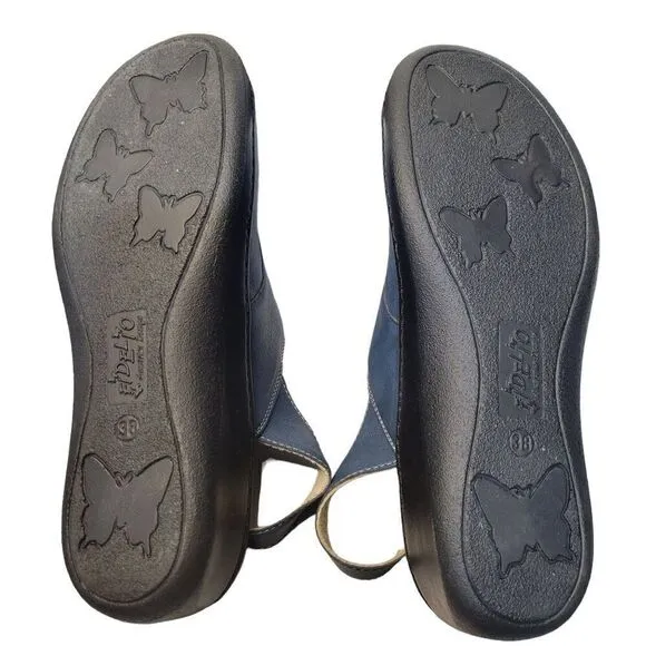 Fidelio Fabia 2-Strap With Back Strap Sandals (Size 7.5)