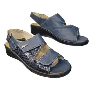 Fidelio Fabia 2-Strap With Back Strap Sandals (Size 7.5)