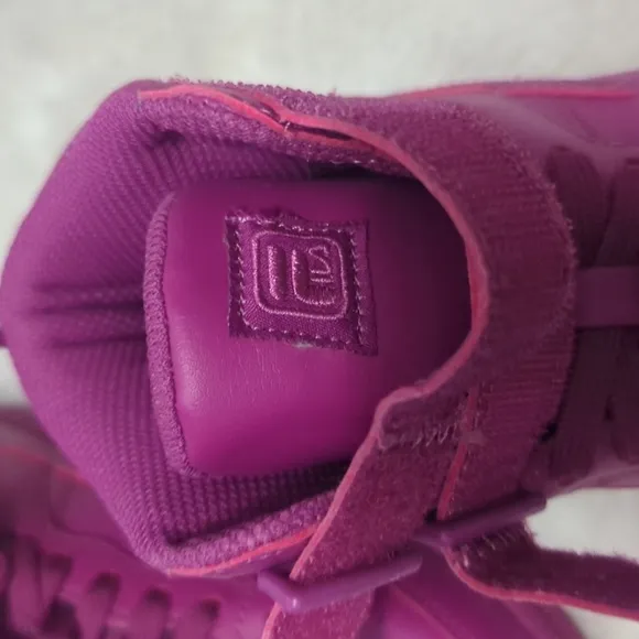 FILA F-14 Retro Laxe-Up High-Top Sneakers ~  NWOT