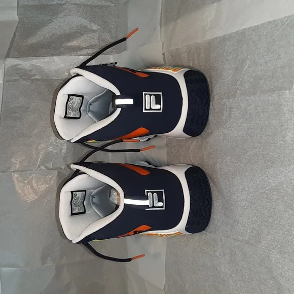 Fila Sneakers. Brand NEW! Men size 10
