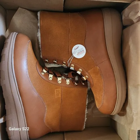 Fitflop Leather Mukluks Iii Tan Boots. NIB. Size: Various.