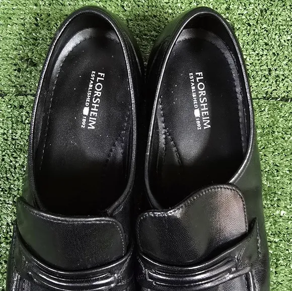 FLORSHEIM | COMO MOC TOE STRAP GENUINE LEATHER LOAFERS