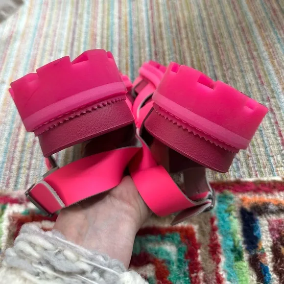 Fluevog x Anna Sui LIKE NEW 7th Heaven Defoy pink leather slingback sandal 9/9.5