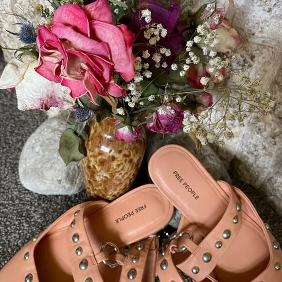 Free People: Camille Mystic O-Ring Flats (Size: 7) NWT