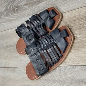 Free People Size 36/5 1/2 Dark Gray/Faded Black Leather Angler Sandals NWOT