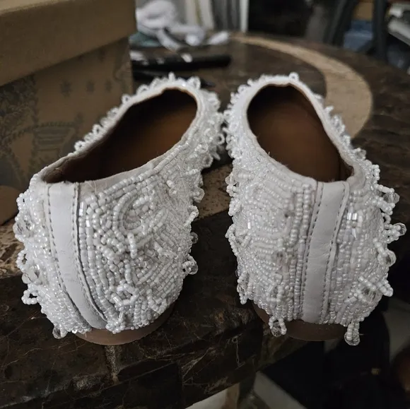FREE PEOPLE Weekends Out Embellished Flats White SZ 8.5 NWT
