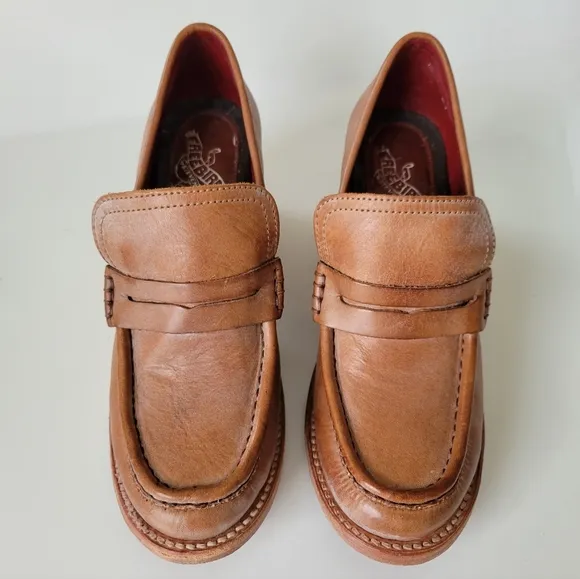 Freebird Chevelle Tan Chunky Heel Loafers Size 8