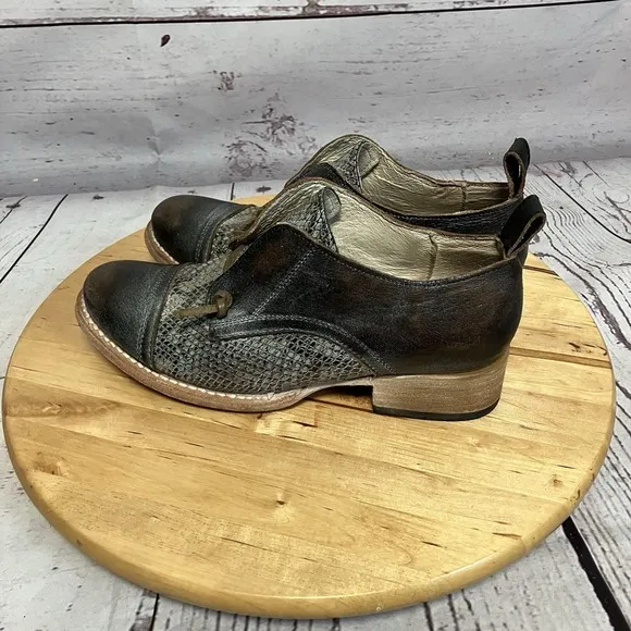 Freebird Oxford Womens sz 8 Mabel Slip On Black Multi Wild West Two Tone Leather