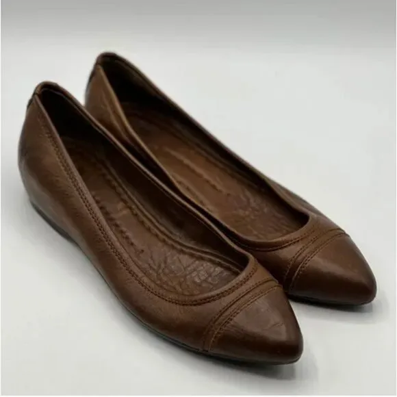 Frye Brown Distressed Leather Flats Size 6.5