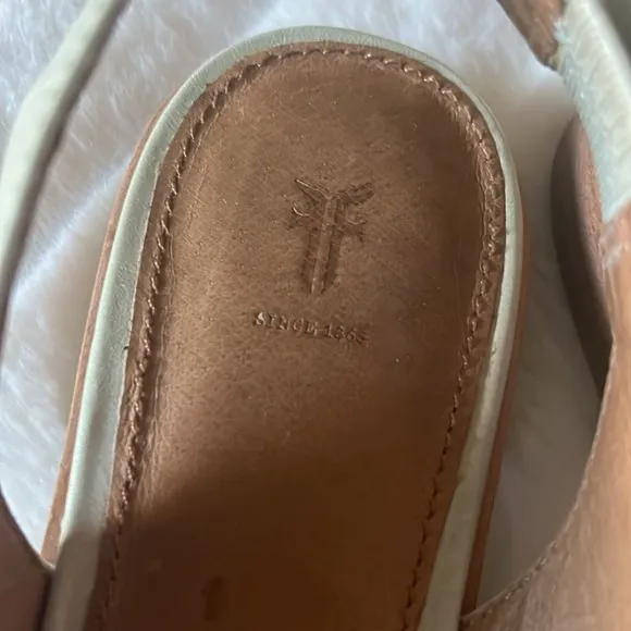 Frye Kenzie Slingback Flat Ivory