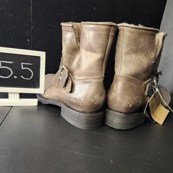 Frye NWT 5.5 Veronica weatherproof shearling lined distressed low biker boots