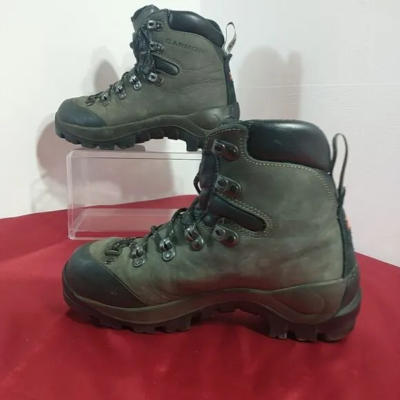 Garmont Dakota Mens SZ 5.5 Hiking Boots - Vibram Soles