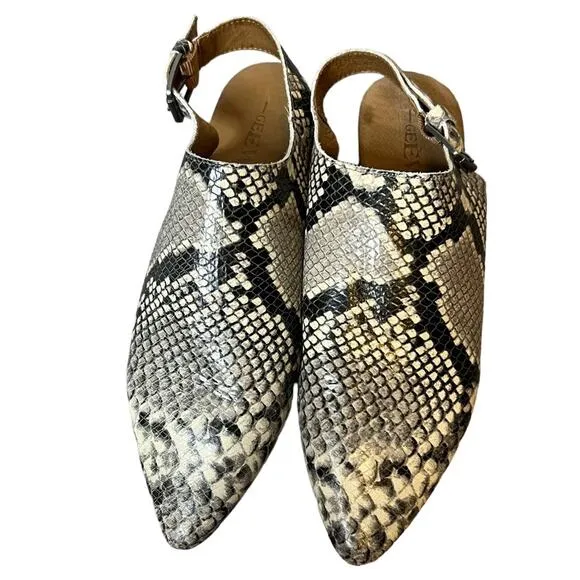Gee Wawa for Anthropologie snakeskin Slingback flats sz 6
