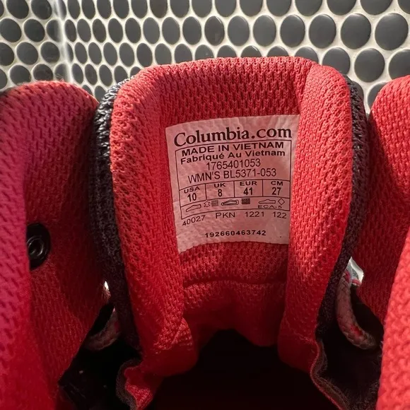 Gently Worn size 10 Colombia high top Work/Hiking Boots