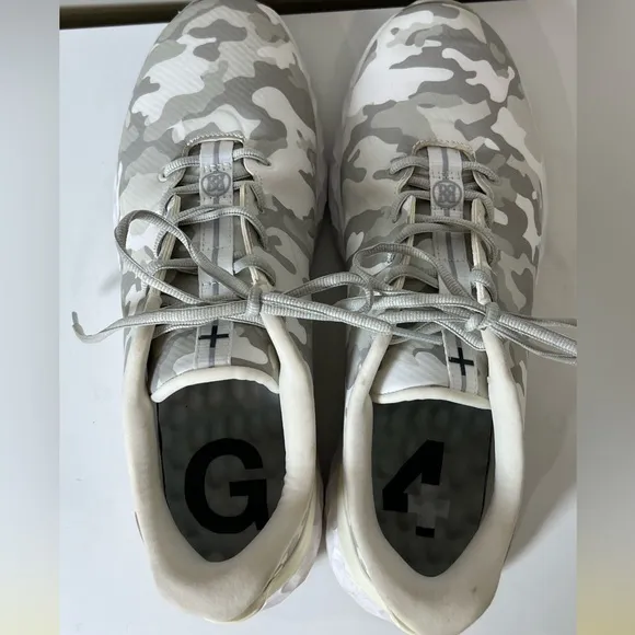 G/FORE Men’s 10.5 MG4 Spikeless Camo Golf Shoe Gray &amp; White Barely Used