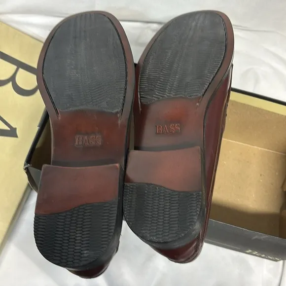 GH Bass Estelle Leather Burgundy Marietta II Tassle Weejun Loafer 11
