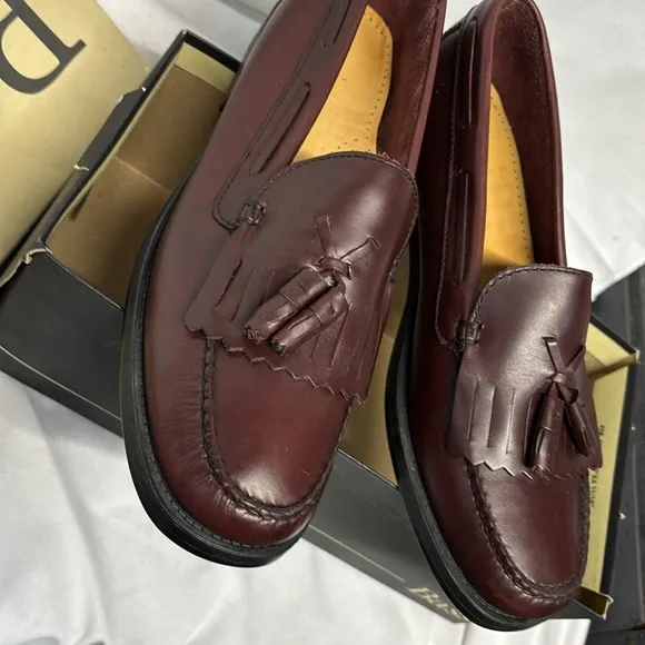 GH Bass Estelle Leather Burgundy Marietta II Tassle Weejun Loafer 11