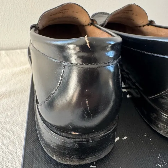 GH Bass Mens Larson Weejuns Loafers Size 9