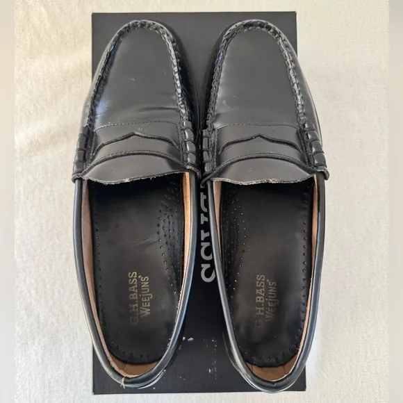GH Bass Mens Larson Weejuns Loafers Size 9