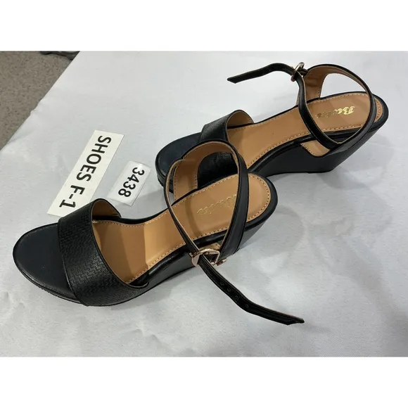 Girls Beta Size 3 Black Open Toe Sling Back Wedge Sandals NWOT