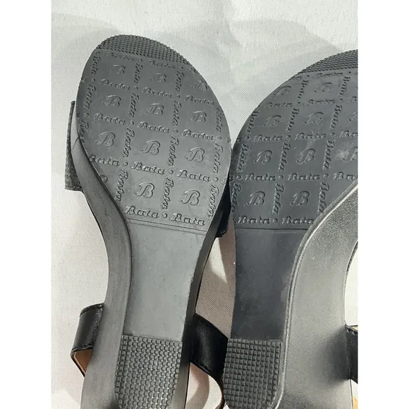 Girls Beta Size 3 Black Open Toe Sling Back Wedge Sandals NWOT