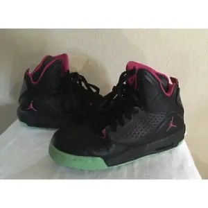 Girls Nike Air Jordan Retro Flight 5 youth with box‎