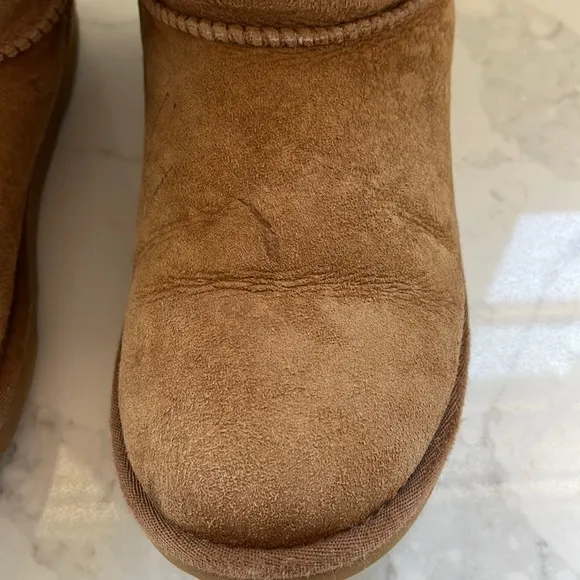 Girl's Ugg Daelynn Bow Genuine Shearling Boot