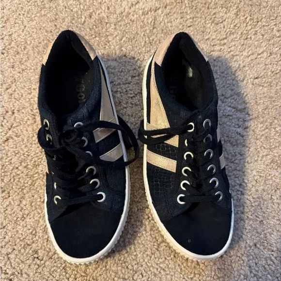 Gola Black and Tan Casual Sneakers