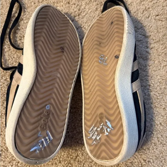 Gola Black and Tan Casual Sneakers