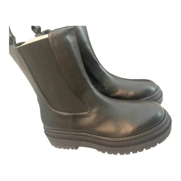 Good American Ankle Chelsea Boots Combat Lug Sole Pull On Leather Black Size 12